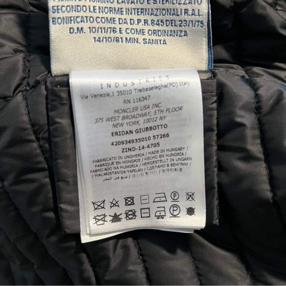 Moncler Eridan Giubbotto Jacket Size 4 Fur collar Kalgan lamb Black EUC Auth. XL - Picture 14 of 15